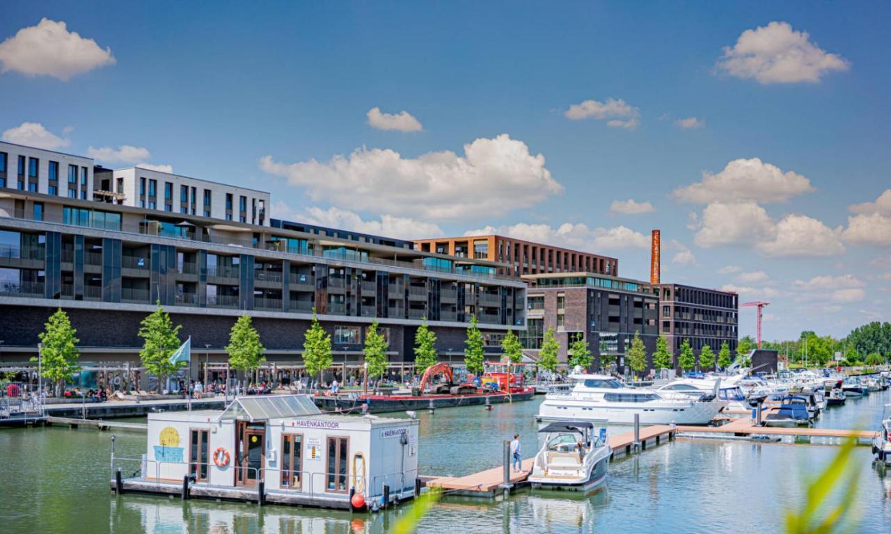 Shs Homes-Luxe Highrise, 2 Bedrooms, Kitchen, Free Parking, Stunning View, Large Tarrasse, Workspace Hasselt Luaran gambar
